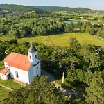 Jasmin House Вонярцвашхедь