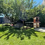 Проживание в семье Jasmin House