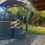 Jasmin House * Вонярцвашхедь