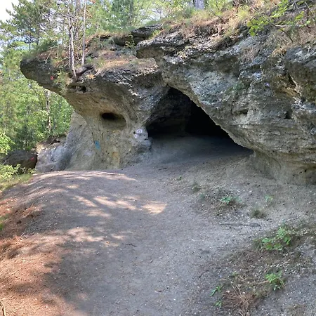 Homestay Jasmin House Vonyarcvashegy