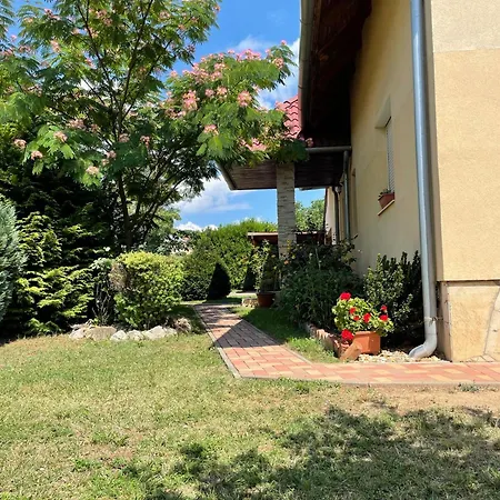 Jasmin House * Vonyarcvashegy