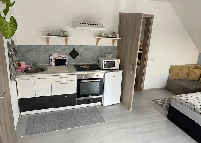 Jasmin House * Vonyarcvashegy