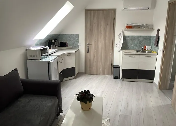 Jasmin House Vonyarcvashegy