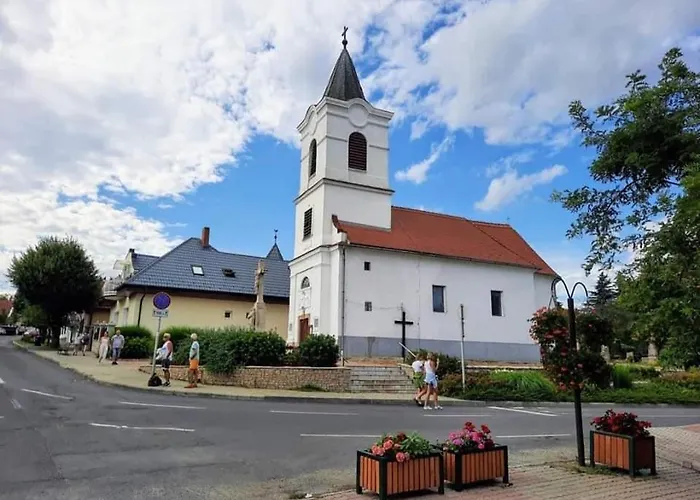 Homestay Jasmin House *